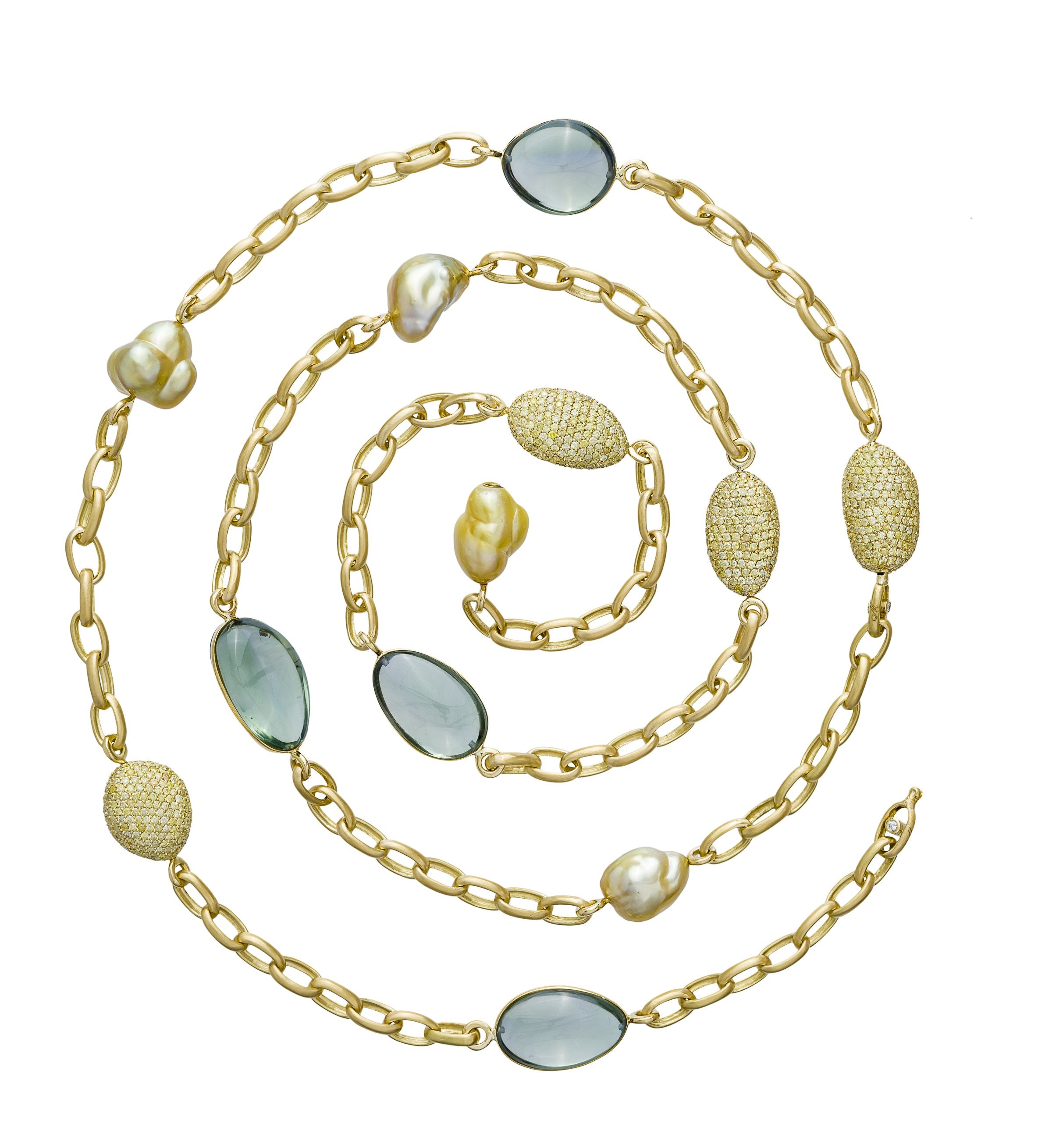 Gold chain necklace with golden pearls, green amethyst pebbles and diamond pave pebbles, crafted in 18 karat yellow gold chain.